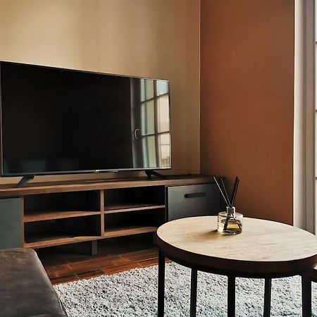 Komfortables Apartment Im Zentrum Erfurts Esterno foto