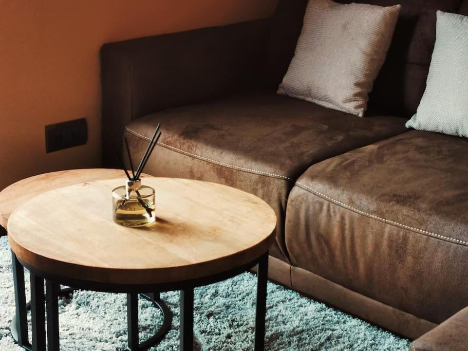 Komfortables Apartment Im Zentrum Erfurts Esterno foto